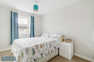 Bedroom- click for photo gallery
